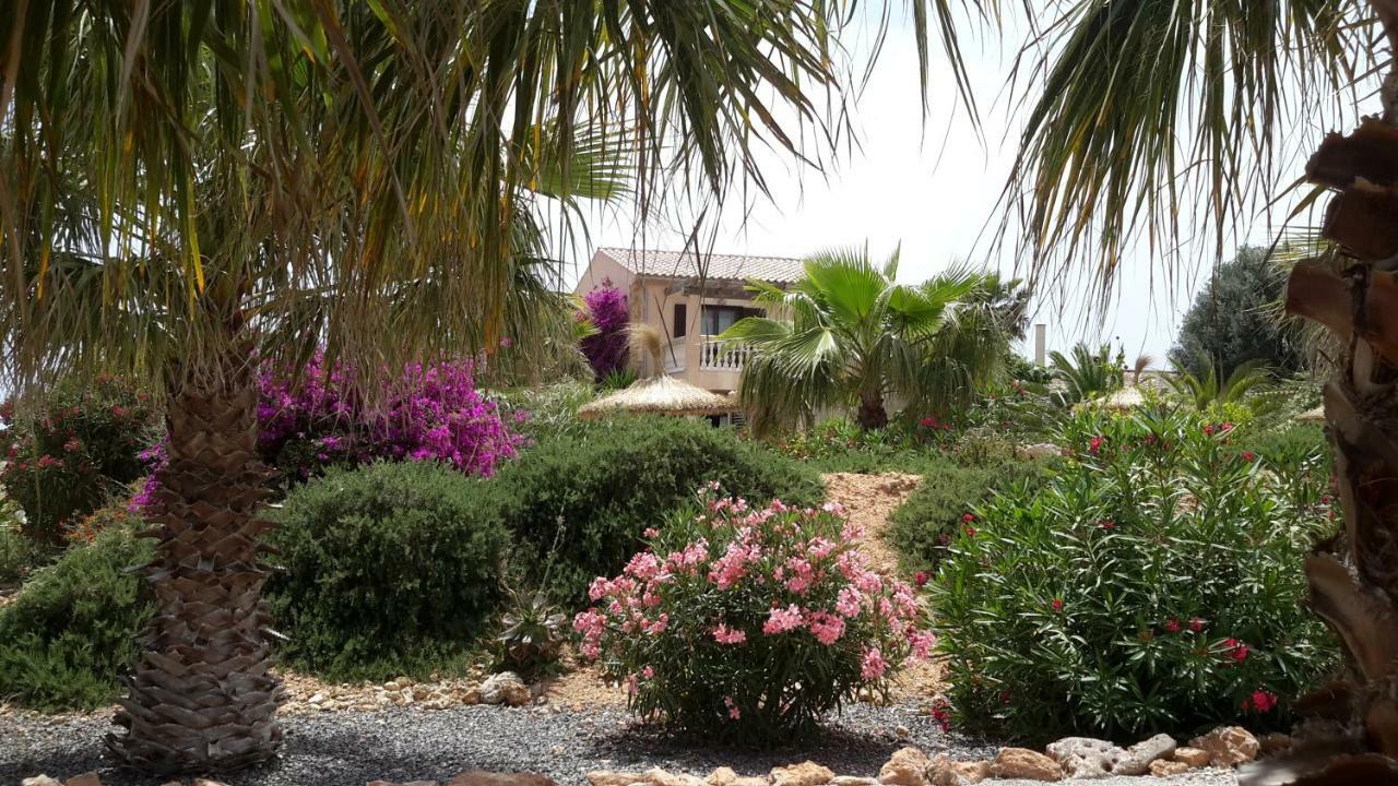 Finca Alqueria Fosca กัมโปส ภายนอก รูปภาพ